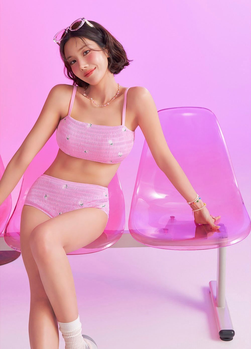 权恩妃coralique宣传照（泳装品牌）​​​