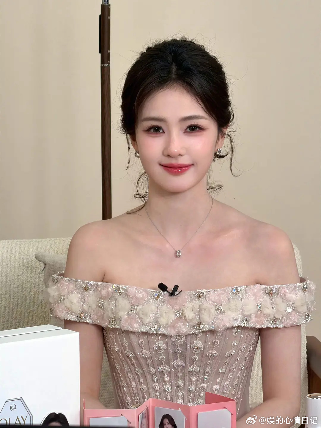 反正最后都一样，以后内娱都是卤蛋脸了