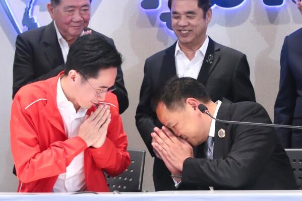 【泰国前总理他信服刑8个月后获释：我刚从“冬眠”中醒来，什么都不记得了】泰国