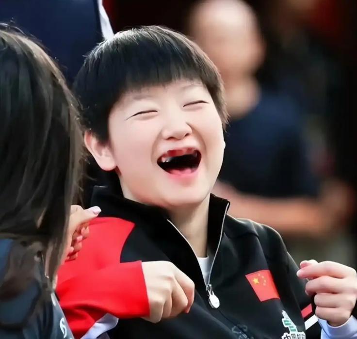 亚运会女单的签位表出炉！不出意外，又有人说孙颖莎上上签！其实也不能这么说。莎