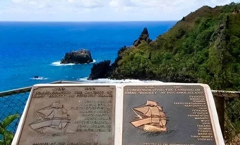 1789年，9个英国叛兵逃上太平洋孤岛，杀光土著男人、霸占所有女人，两百年后，这