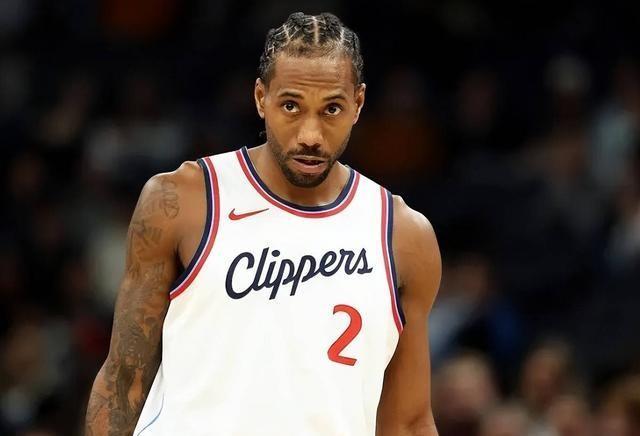 快船需要那个无所不能的卡哇伊开赛前4场，伦纳德场均得到21.2分6篮板3助攻，