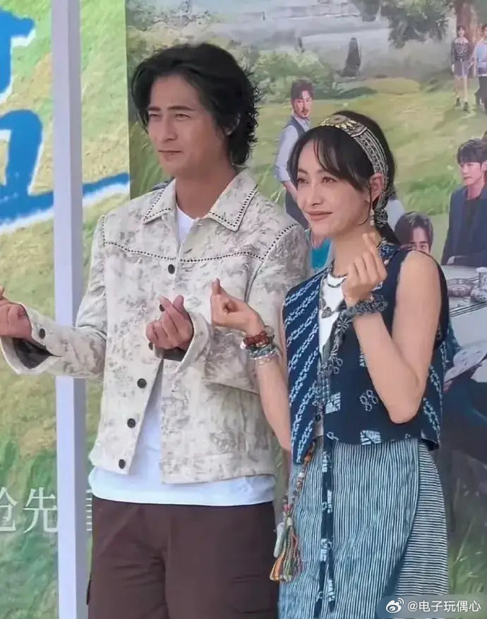 周渝民老了既没有本山化，也没有倪大红化，反而成了梁朝伟