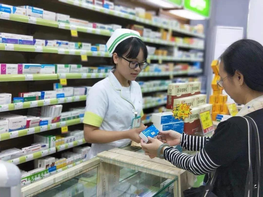1块钱能治病的药，医院为啥非要开10块的？戳破藏在药盒里的利益真相你有没有