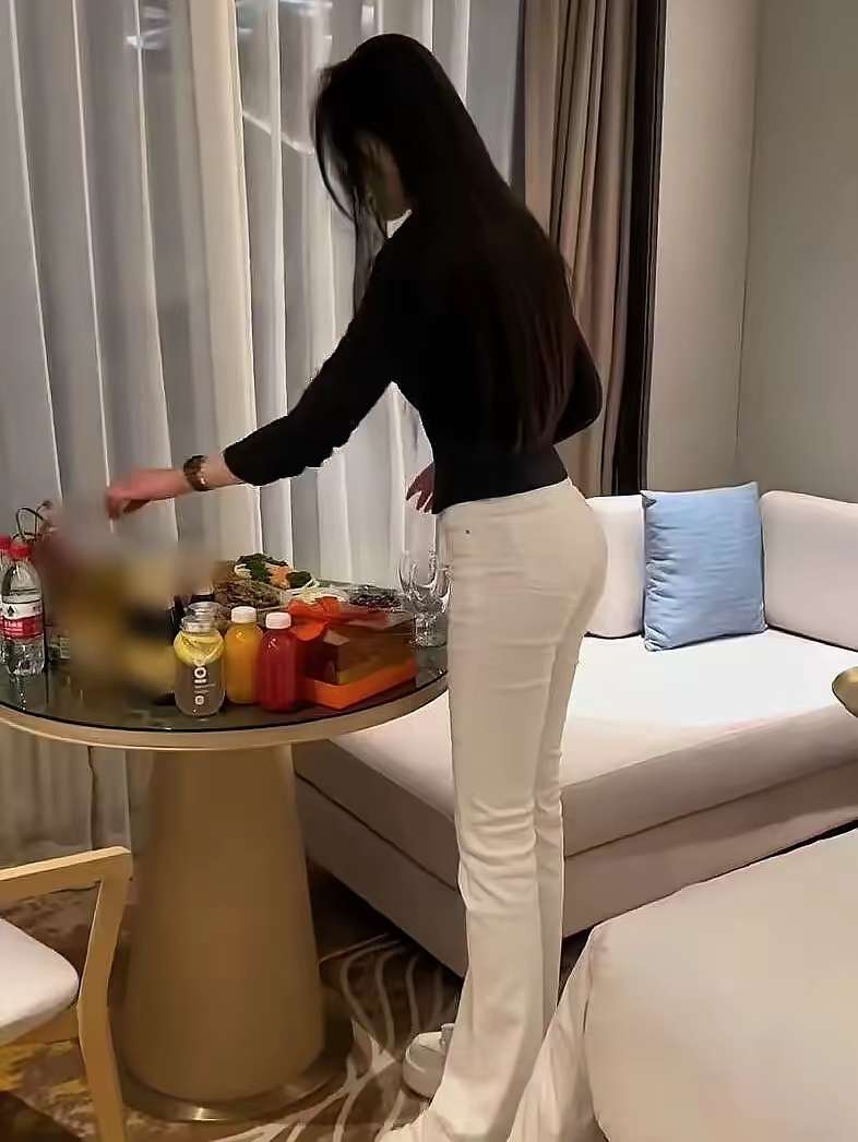 我同事32岁还没结婚，问题出在她妈身上