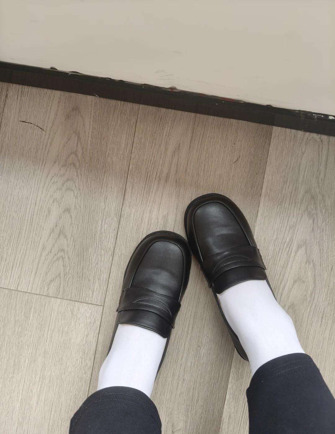 袜子可爱小皮鞋袜子控我的小皮鞋外出穿的鞋子银行人的鞋子黑色小皮鞋百