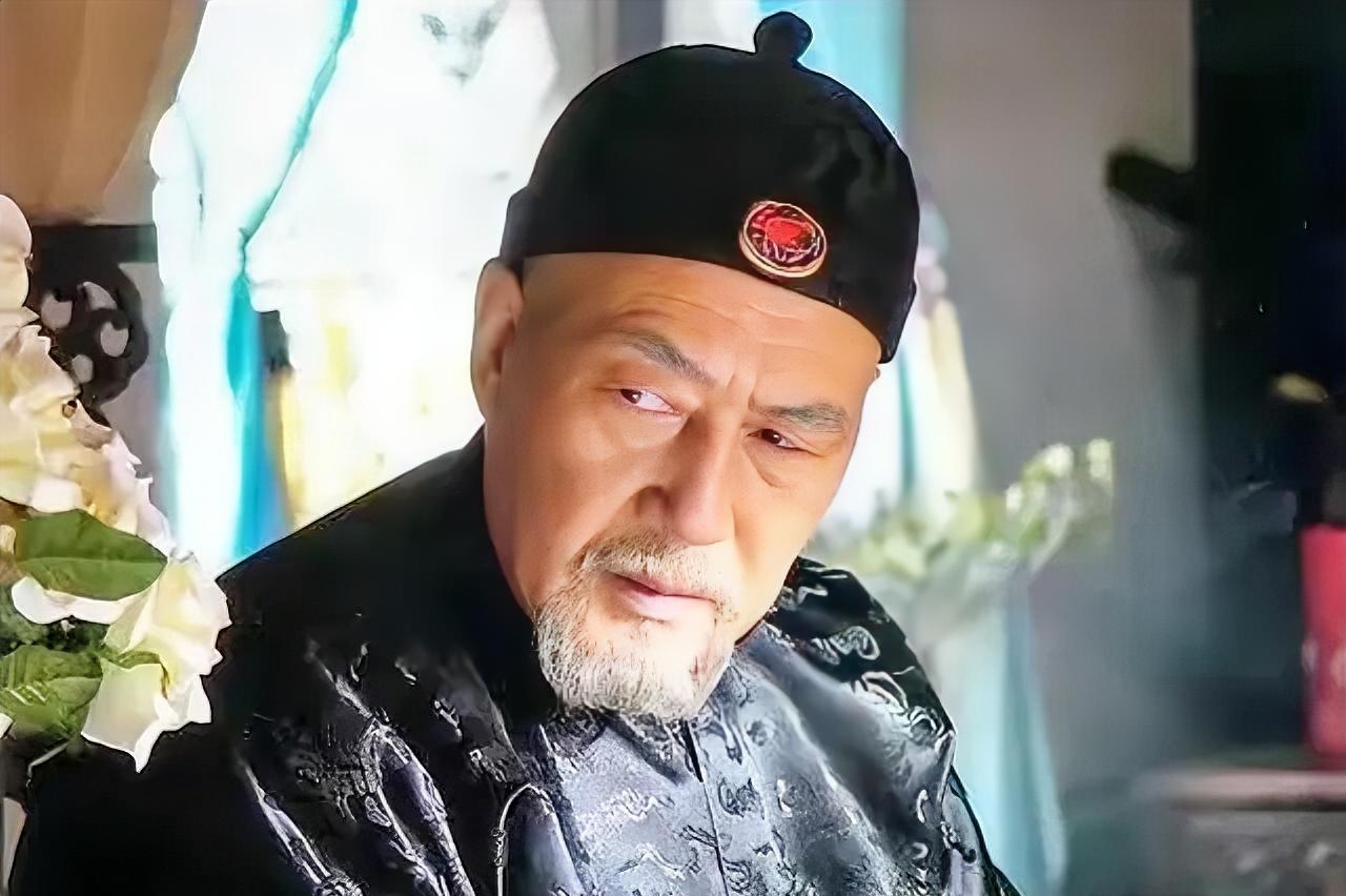 张廷玉57岁那年，生下了最后一个儿子张若渟。年老得子，难免有所溺爱，因此在学