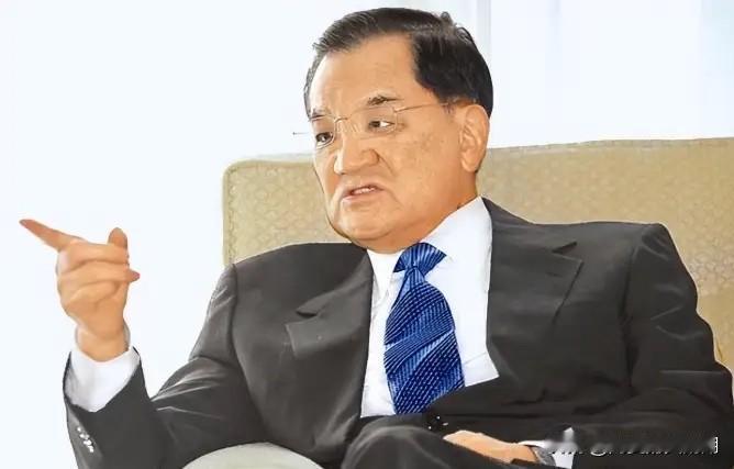 紧要关头，连战出手了！说起来也挺有意思，郝龙斌原本在民调中以33.8%的支持率大