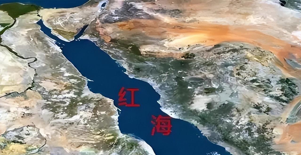 不装了！胡塞武装乘坐快艇，干翻了从珠海出发的3.5万吨货轮。以色列反轰炸后，发现