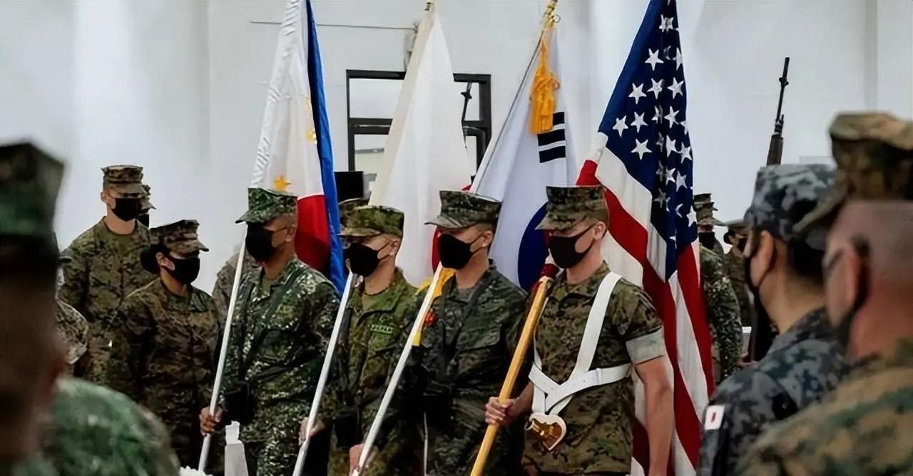 2026年刚开年，美国战略圈的“狠话”就搅动了舆论池水。一位前白宫核心幕僚、退役