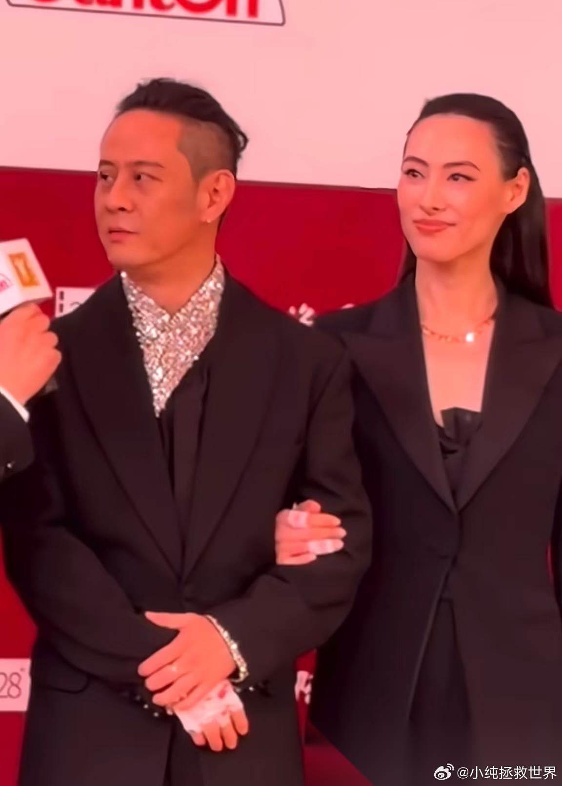 没人觉得梁洛施可怕吗，不是说她的演技，而是她传了那么多绯闻，孩子都快18岁了