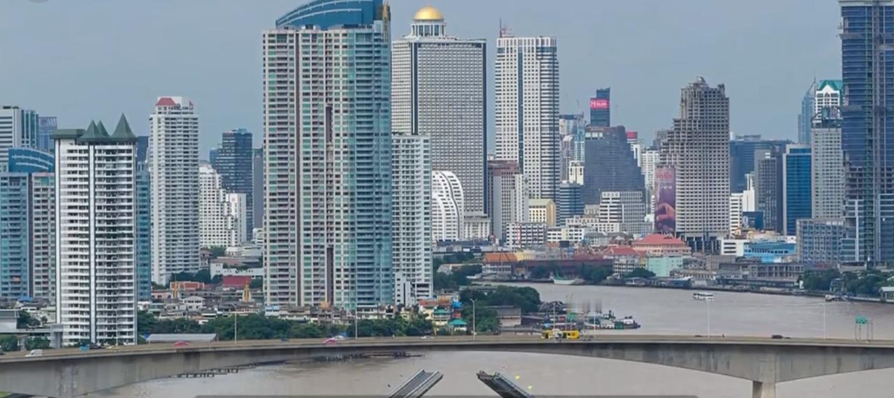 从亚洲第五小龙到旁观者：泰国经济如何被自己锁死在中等收入陷阱里？30年前，