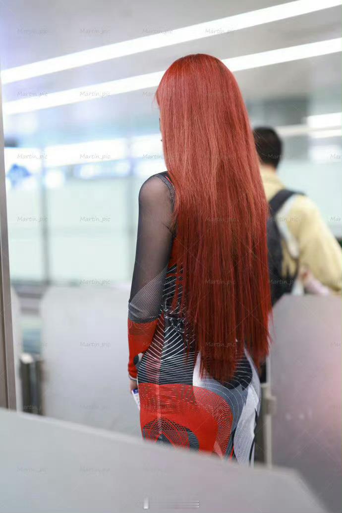 喻言前凸后翘的身材太饱满了