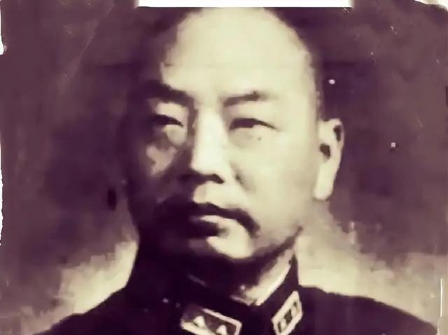 1947年，华东野战军一司令率4个师宣布反共投蒋，最后结局如何？解放战争开打之后