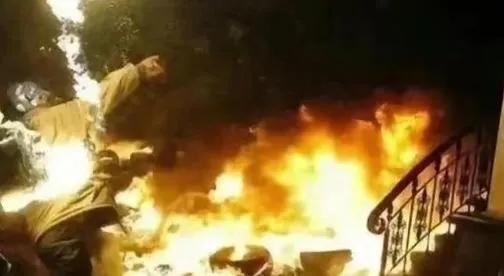 俄罗斯彻底掀桌子了！自从乌克兰轰炸了俄罗斯战略部队，坏了规矩，俄罗斯就彻底杀红