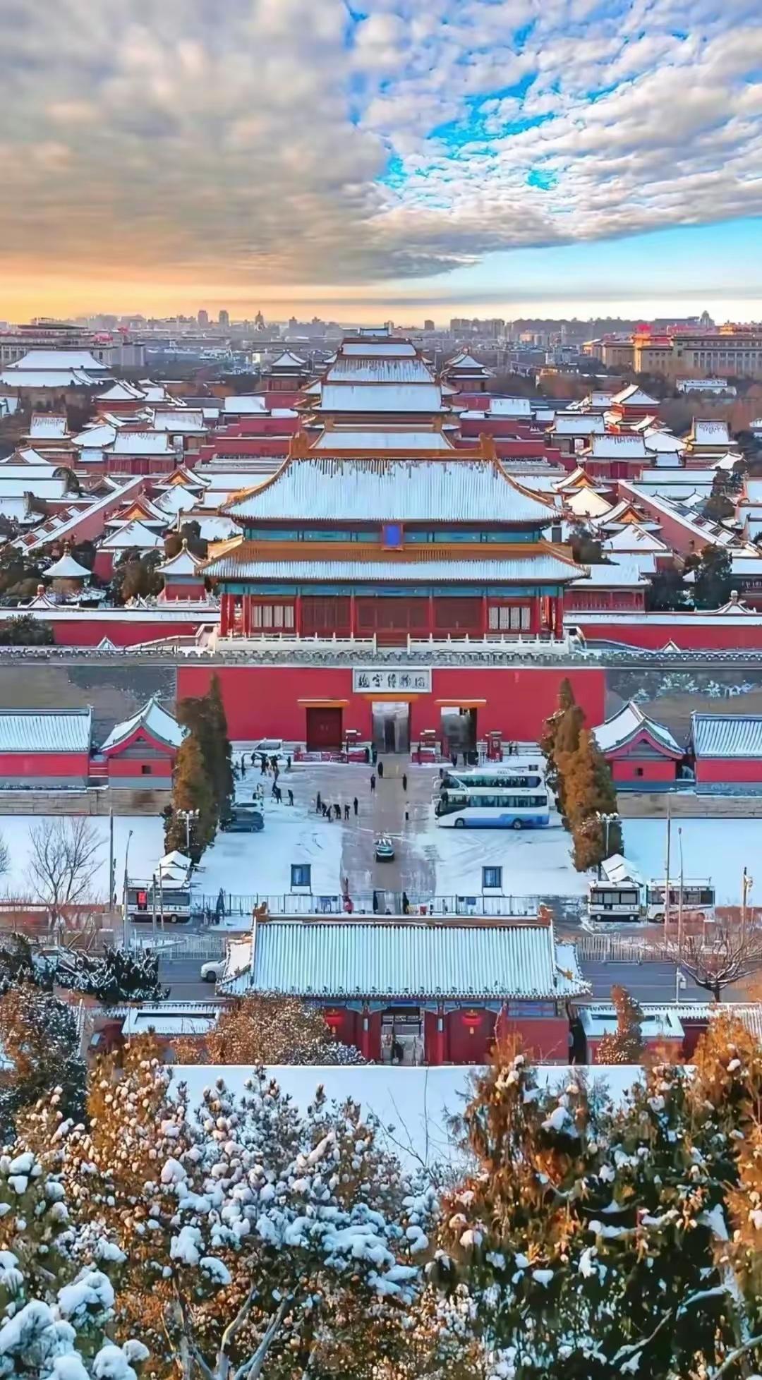 【琅河财经】讲个冷知识。三年困难时期，中国满世界寻找粮食卖家，于是找到了加拿大