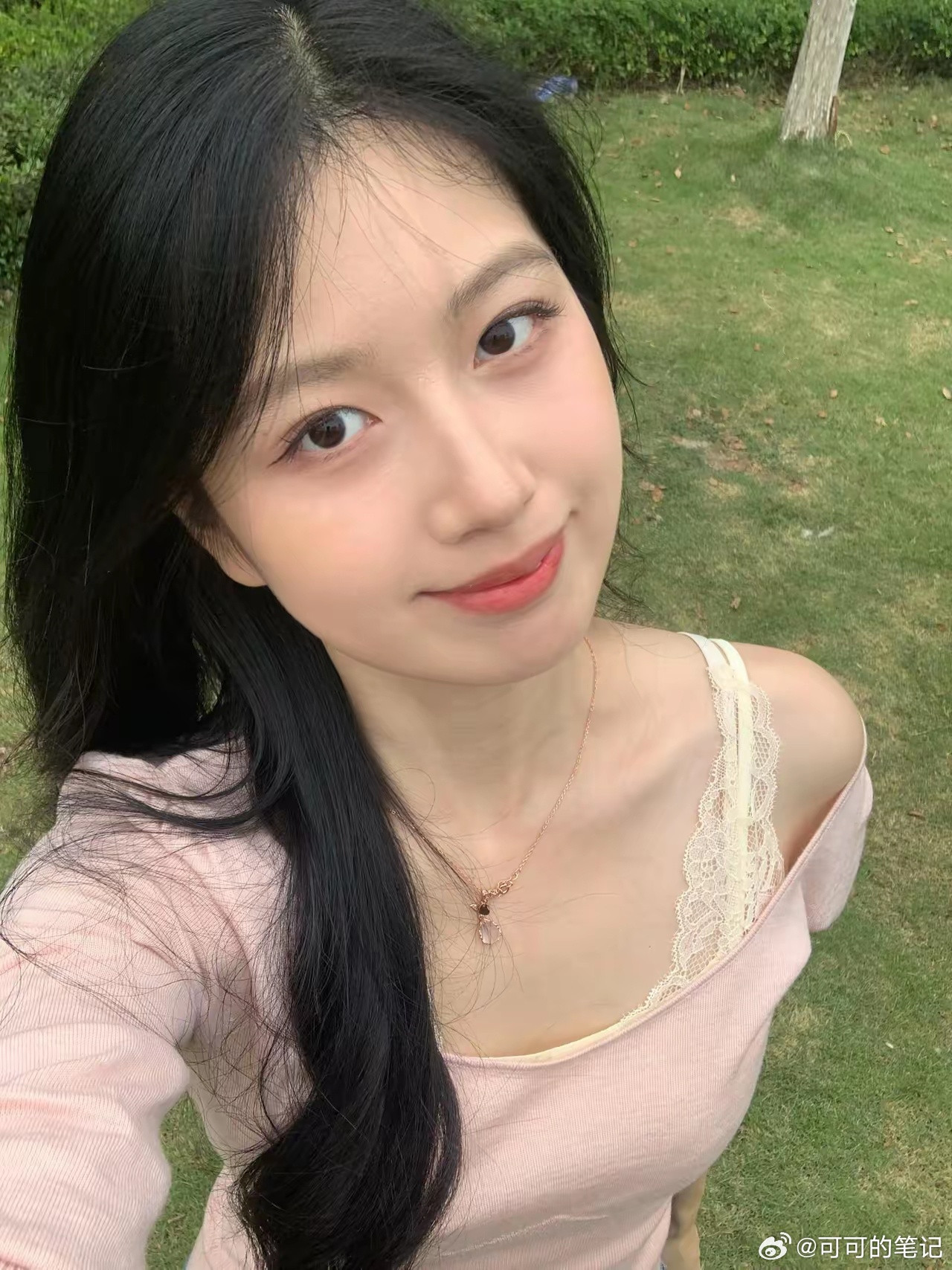 有一种初恋白月光的感觉！