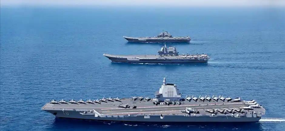 军事专家戴旭最近说了句大实话，极其扎心。咱们航母下水，五代机满天飞，导弹快到没影