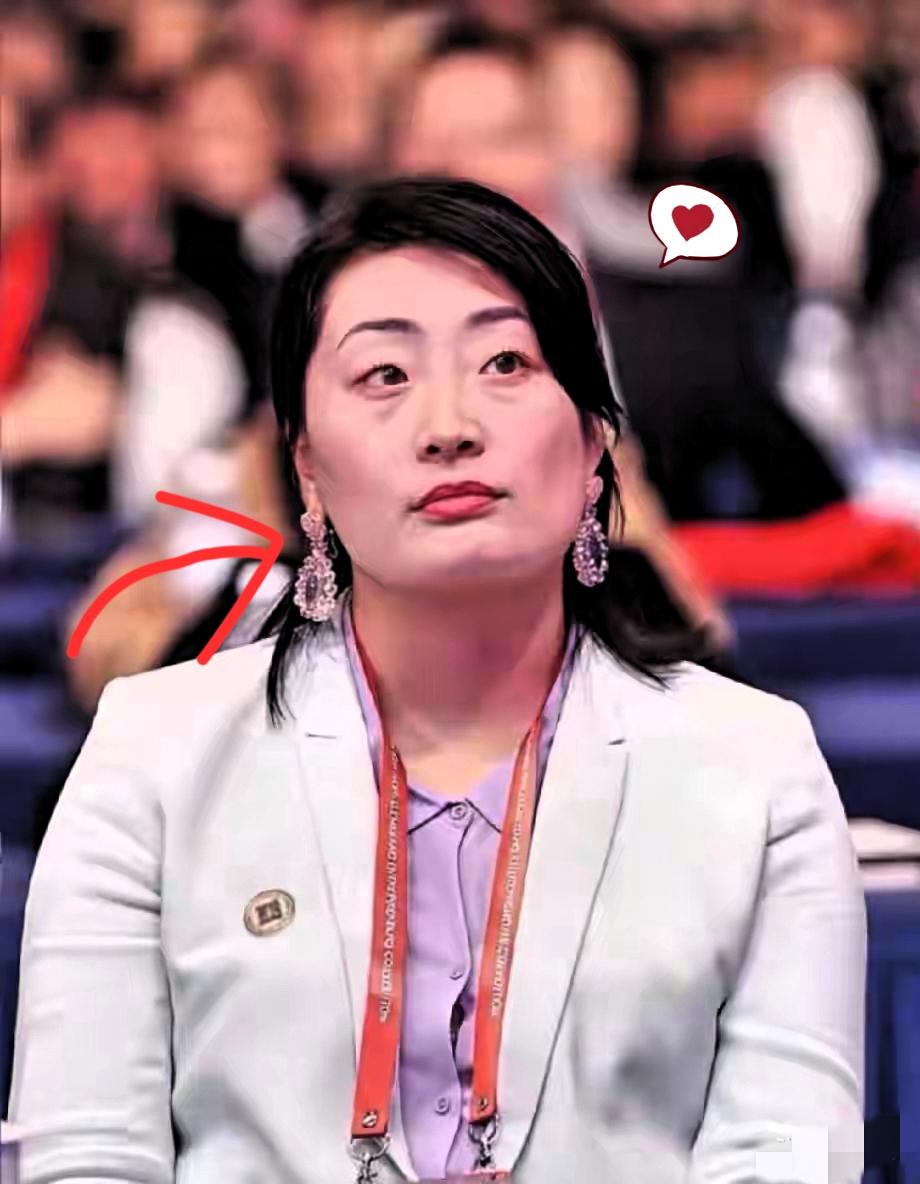 一夜之间，宗馥莉怕是又要睡不着了！前阵子刚为娃哈哈的一堆事儿焦头烂额，好不容易