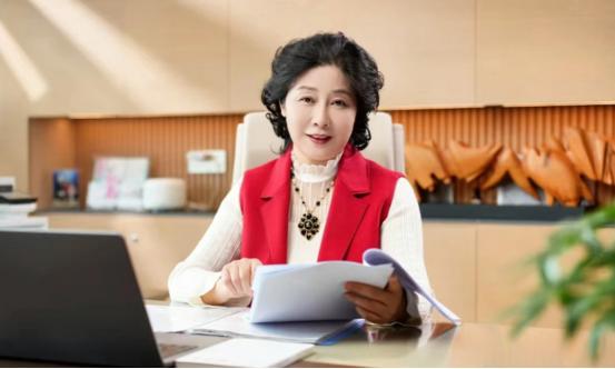 1月27日，身价220亿的绵阳女首富熊海涛被查，疑似涉及多年前的一桩国企改制旧案