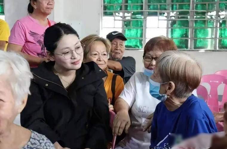 郭华萍落网，粉色市长变罪犯，她到底骗了谁？2025年12月，前菲律宾班班市市