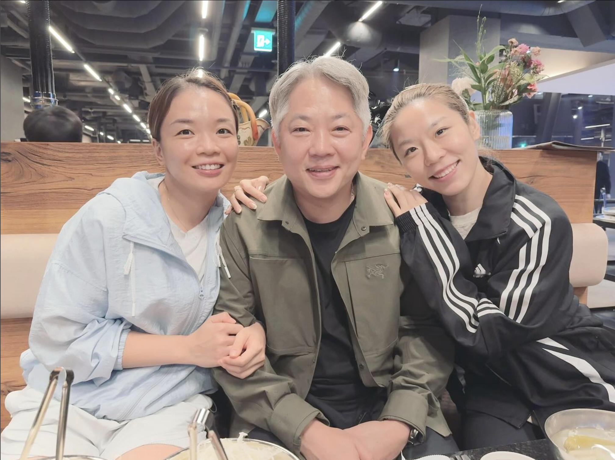 凡尘和姜京珍教练见面！🤩贾一凡：好久不见了我的老师2025年韩国羽毛球公开赛