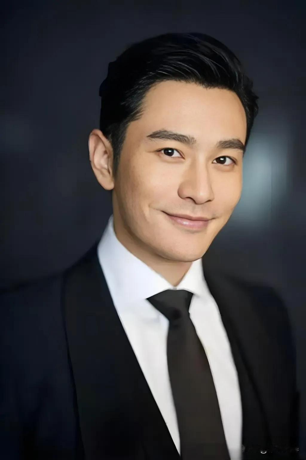 黄晓明引发热议9月10日晚上，黄晓明登上热搜，起因是一段采访曝光，看完采访，