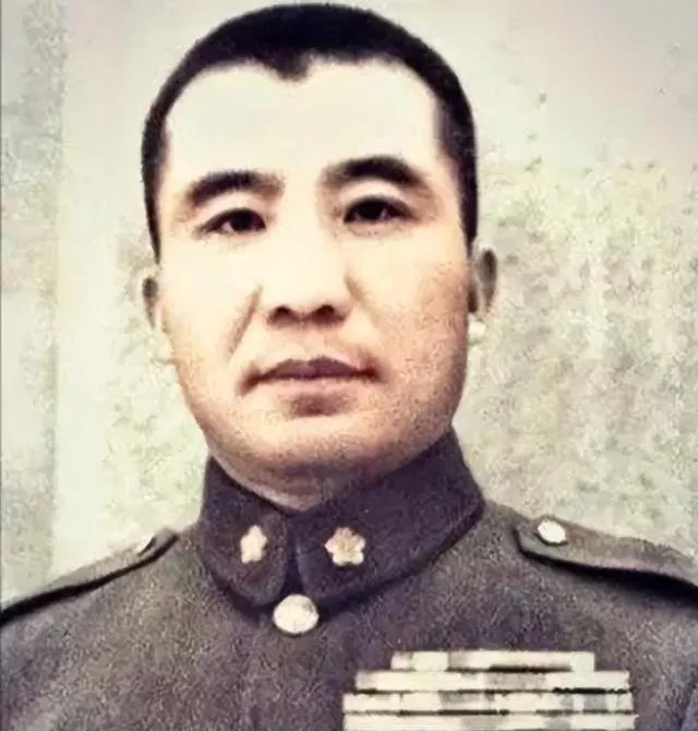1948年，国民党高级将领王耀武被俘虏后，被送到陈毅面前。陈毅见到他后，二话不说