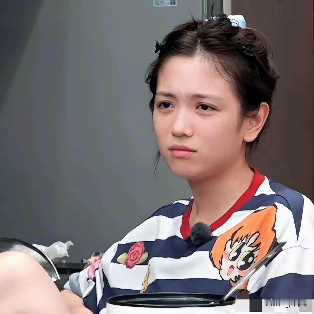 我的孩子要是像代露娃这样的话，等她成年我的抚养义务结束以后，我连夜卖房搬家这辈子