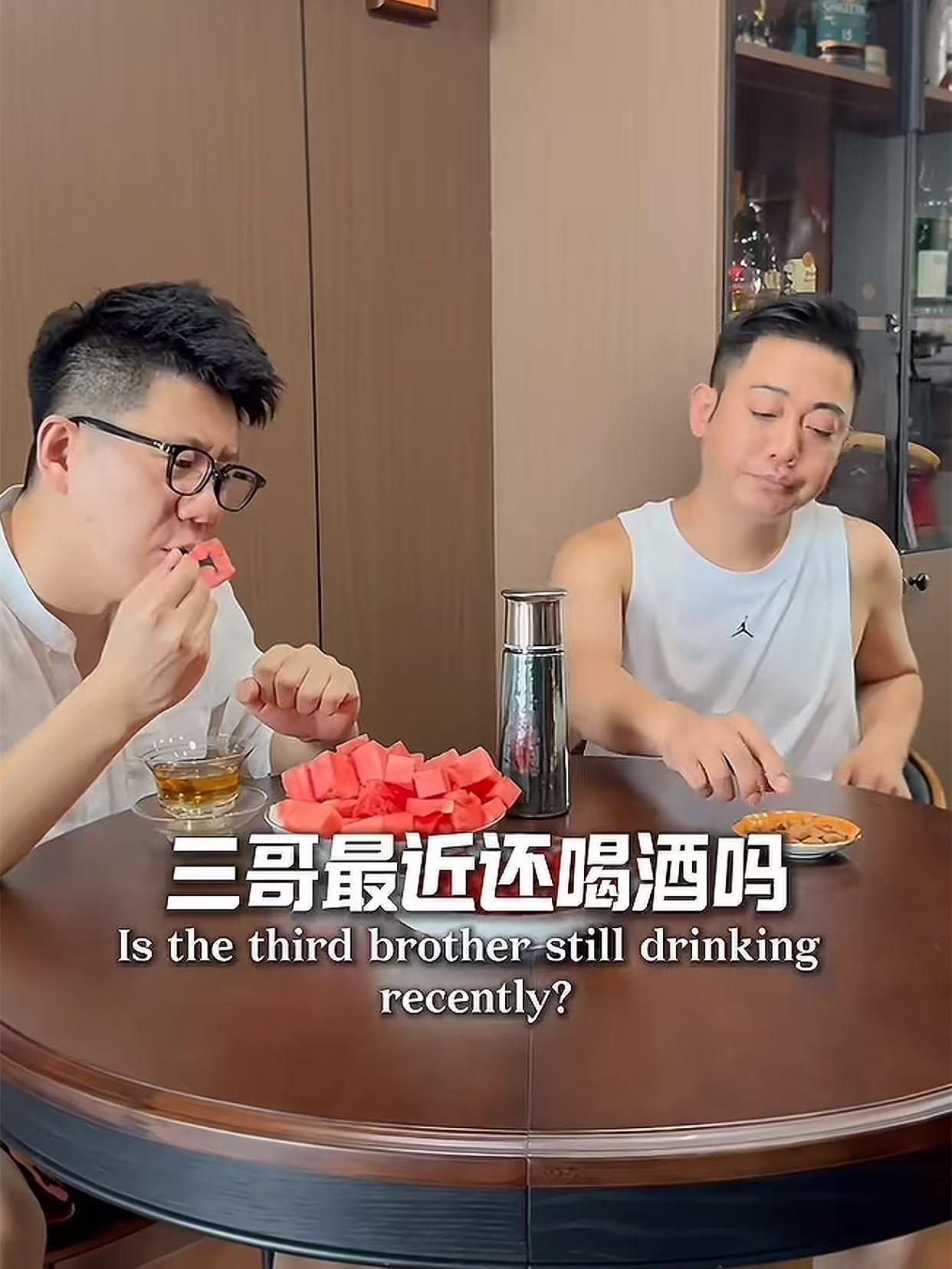 舞台上是搭档，舞台下是两口子？要过日子？孔云龙、章九徕的操作是越来越让人看不明白