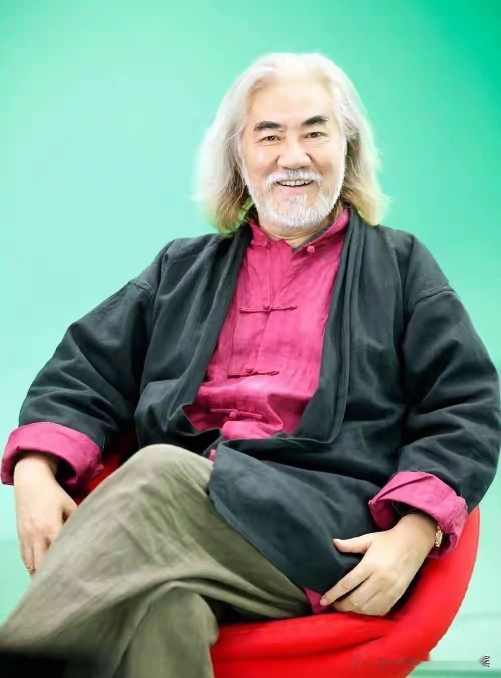 这年头真是啥都能成热搜，连张纪中两口子备孕5胎都能上热门？必须的啊，张老爷子，