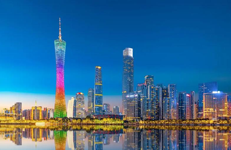 我国最有钱的十大省会城市排行榜省会城市是一省的政治、经济与资源集聚中心，通常