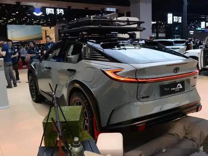 消费者信得过的十大品牌车!第一名:一汽丰田第二名:广汽本田第三名:东风本