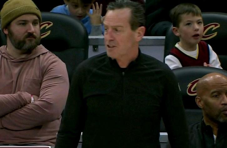 nba最离谱的一幕诞生了……骑士加时赛耻辱0分！主帅阿特金森赛后愤怒的离开了