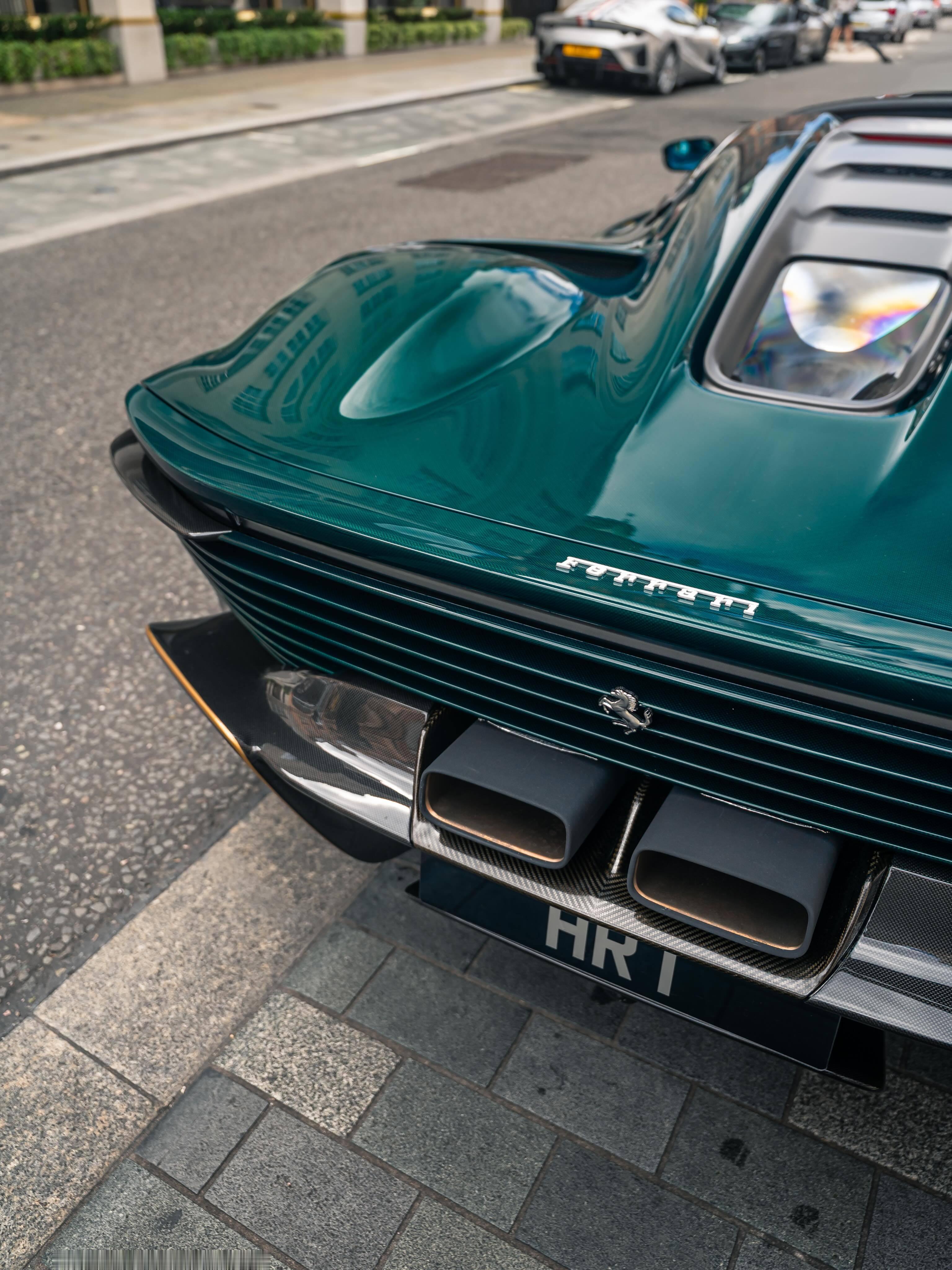FerrariDaytonaSP3油漆：VerdeBottiglia