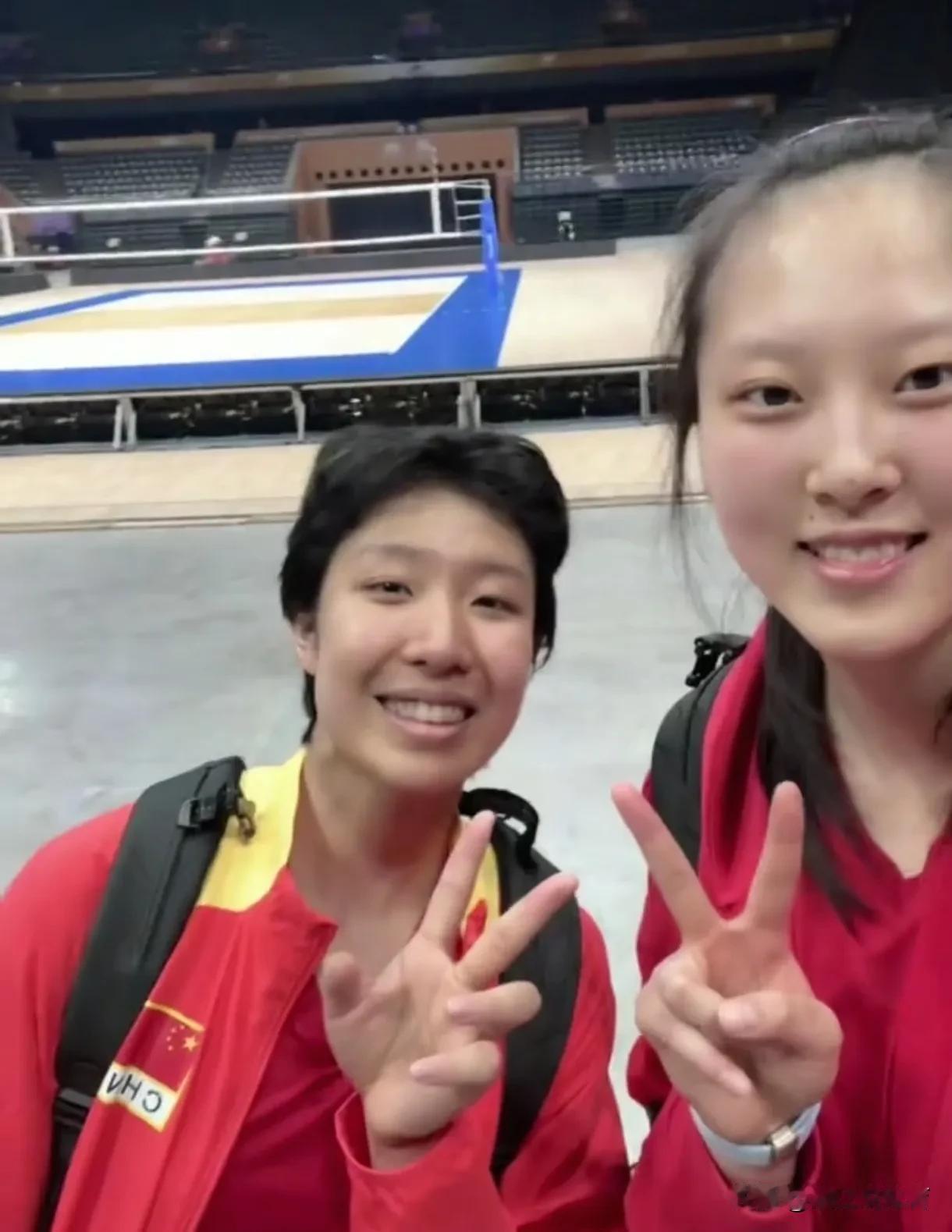 中国女排又一位大将疑似离队，李盈莹迎来世锦赛参赛机会！19岁的女排小将董禹含疑似