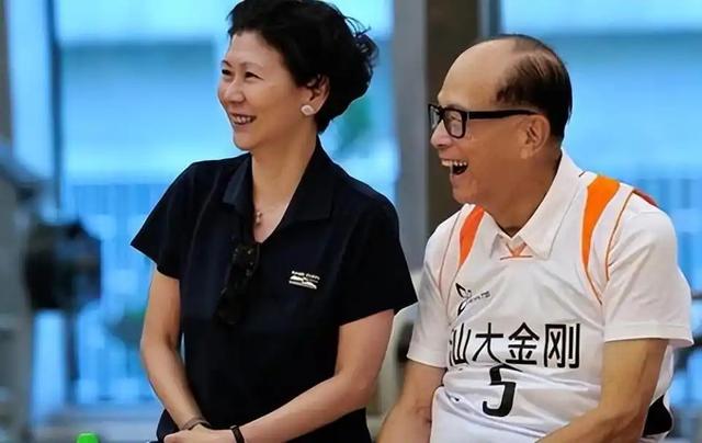 长和集团对抗审查,三连警告都没停手!红颜再度出手,想扳回一城