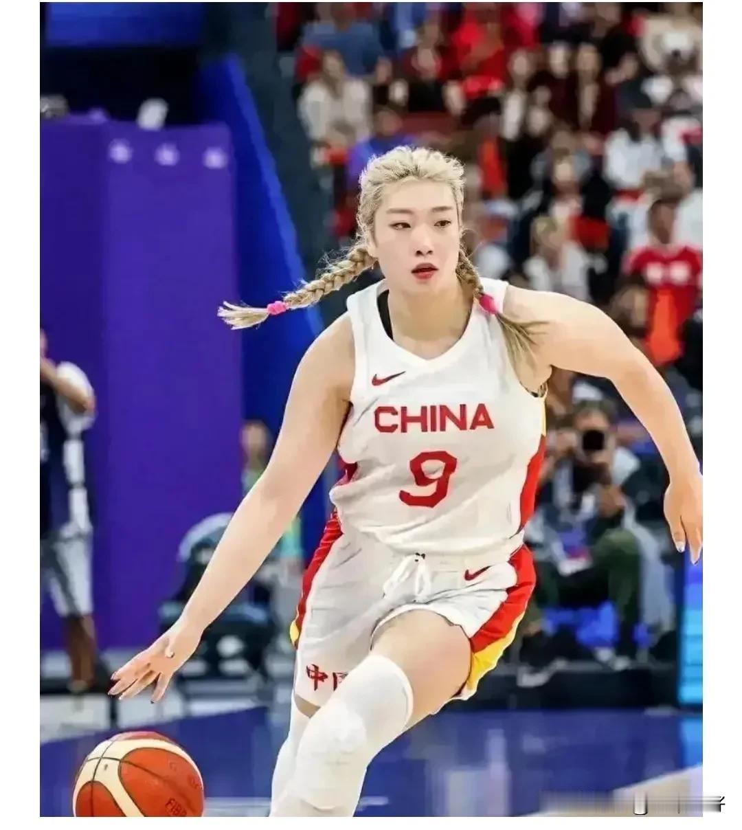 别了，李梦!再见了，亚洲杯!女篮大比分双杀波黑，尽显强队的风采!新进国家队