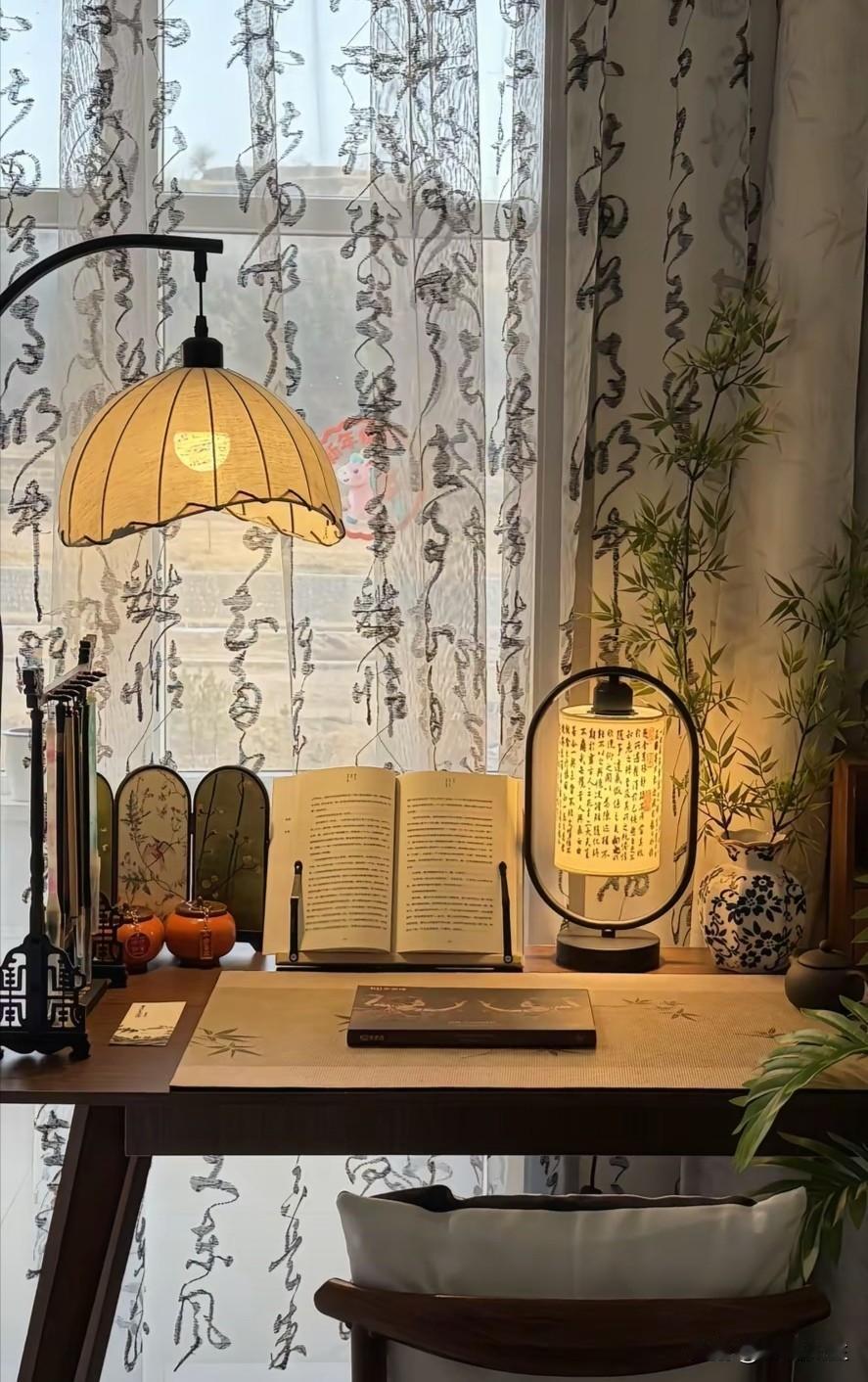 总有一天你会明白：这个世界上的很多事，不是努力就会有成绩的。想要做成什么事