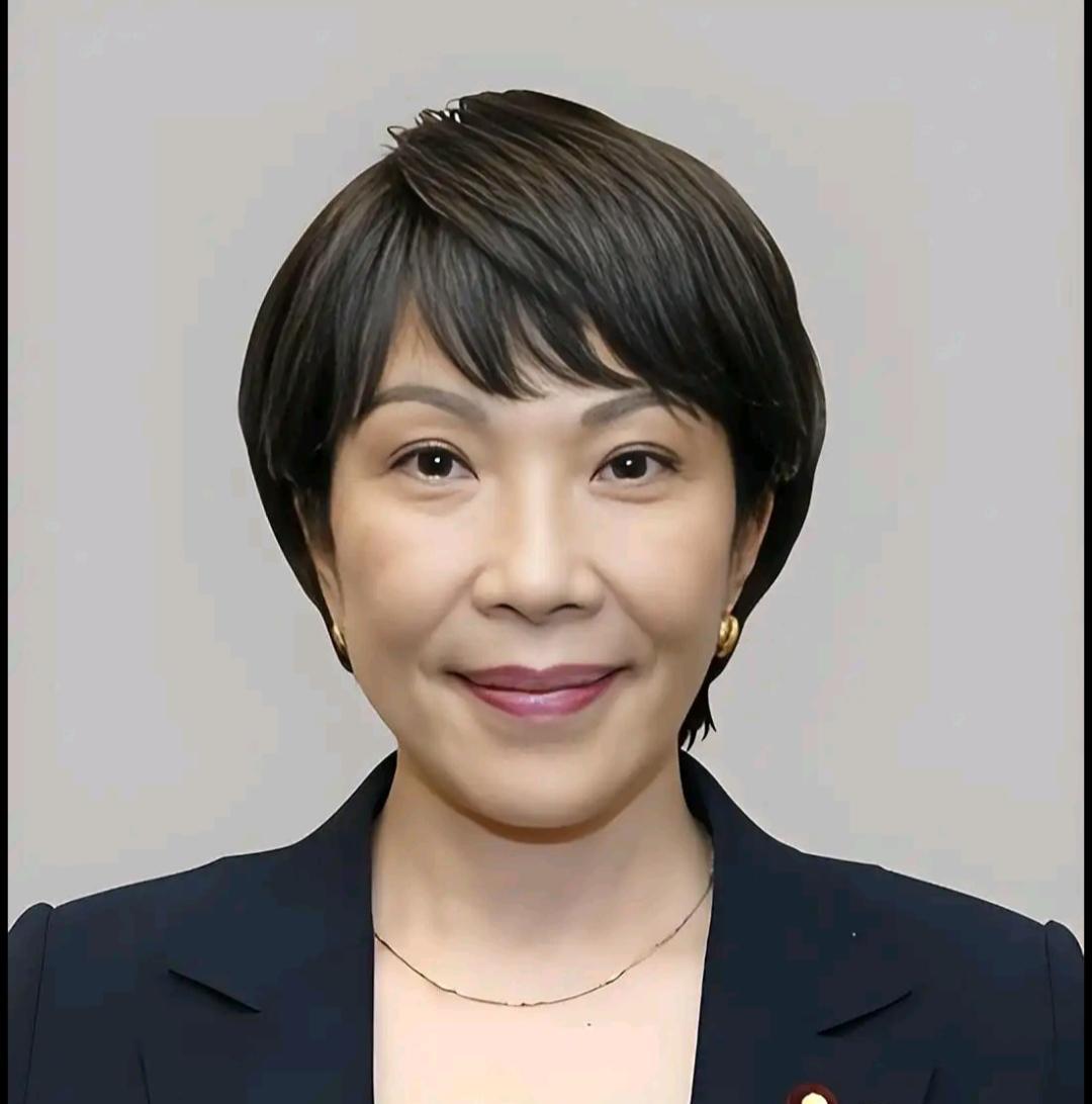 高市早苗任期内会发动侵华战争吗大家放心，根本不可能。不过是天狗想吃月亮的闹剧而