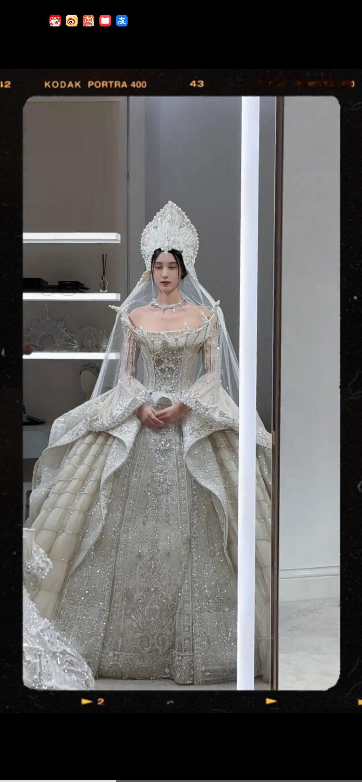 徐艺洋试婚纱，有钱人的审美咋样？​​​