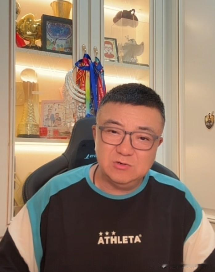 500万的奖励，有人能有本事拿到吗？董路深夜直播时说谁有本事能把王修浩，黄子杰