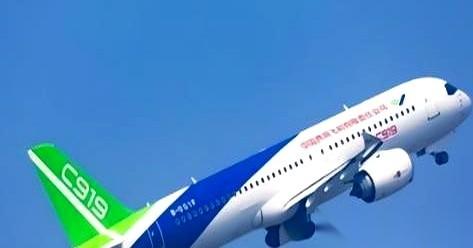 美国这一刀，直接捅向了C919的心脏。上海的生产线上，一排排崭新的机身静静地停