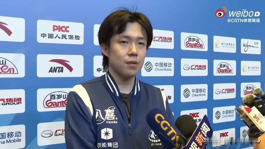 王楚钦4-1战胜袁励岑获得铜牌，赛后采访时大头说出心声，令人敬佩！王楚钦：