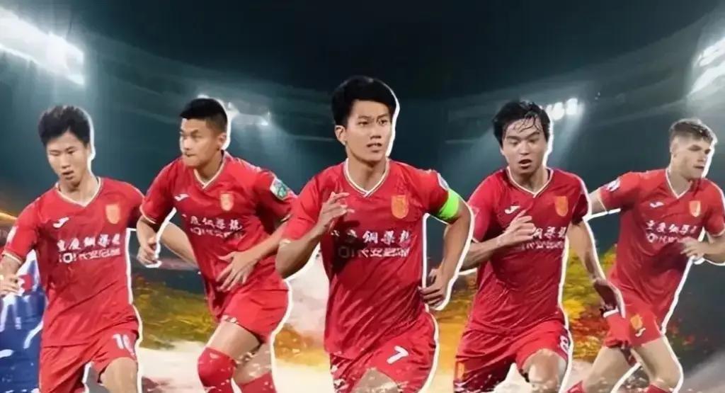 重庆铜梁龙还是去龙兴吧！重庆铜梁龙本轮主场对阵武汉三镇的比赛，现场涌入了183