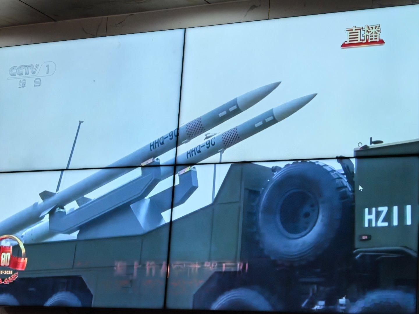 于冬快把你的士兵肉搏机器狗战忽大片卖到外国去，我怕他们不能接受现实，你可以让他们