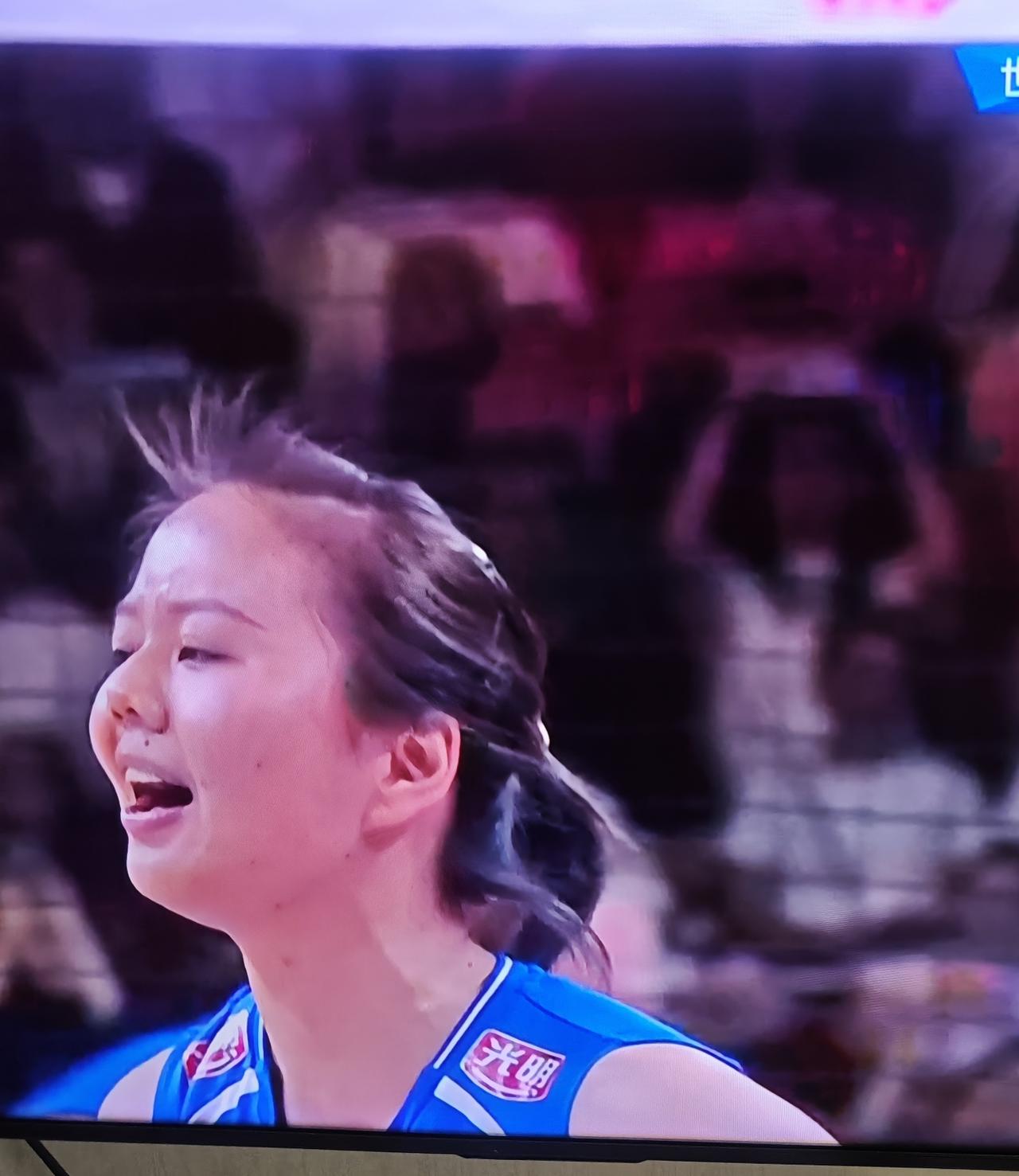 中国女排上演惊天大逆转，21比24落后都能赢安卡拉站，中国女排最后一场