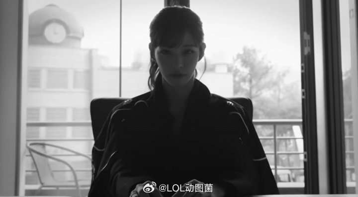 HLE官宣李彩煐回归HLE官方：李彩煐团长强势回归👏还以为预告新成员是谁要加入