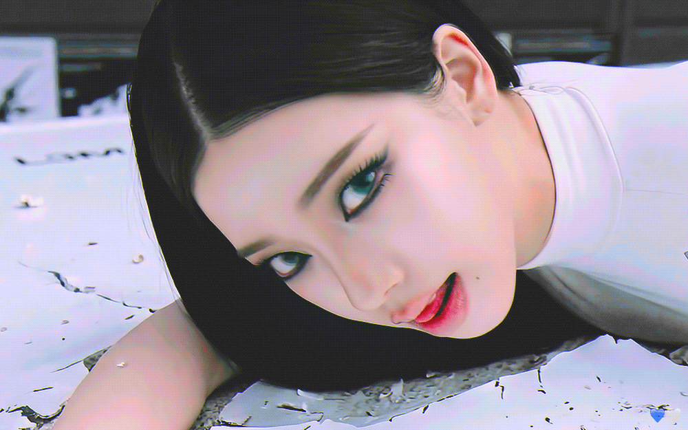 【Karina】柳智敏蛇塑回归🐍🐍哇塞又是熟悉的感觉！！！这个风格真的非常