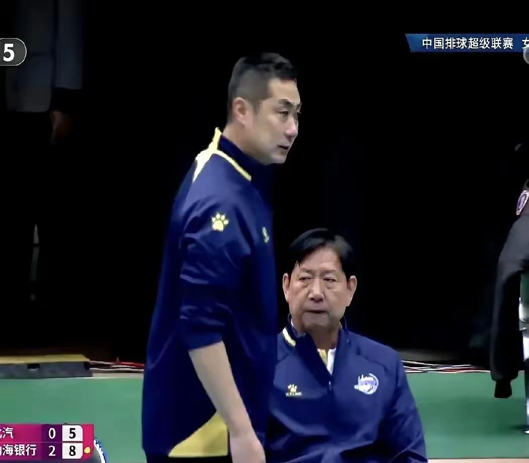 放弃自掏腰包的亚锦赛，让功利主义的天津女排吃了哑巴亏，无话可说的宝泉指导，竟然把